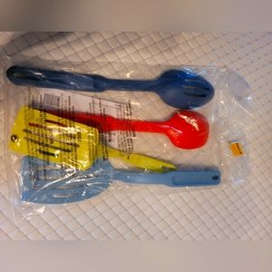 Pampered chef multi colored utensils